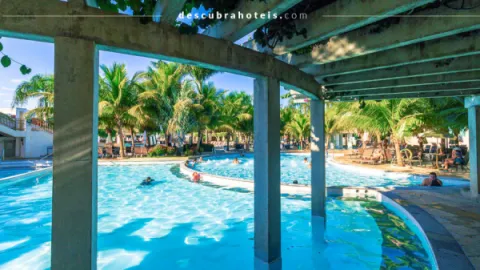 Hotel Lacqua diRoma em Caldas Novas GO